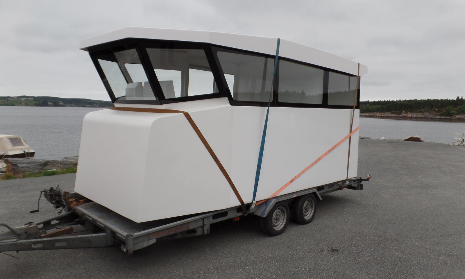 Styrhus som FiberGlass har laget til verft