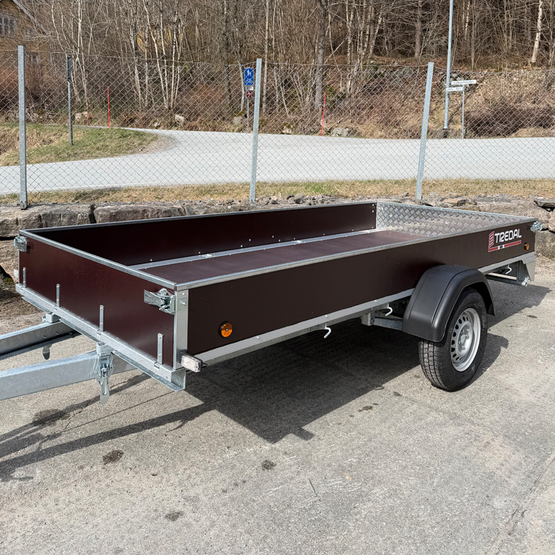 FiberGlass er forhandler av Tredal tipphenger